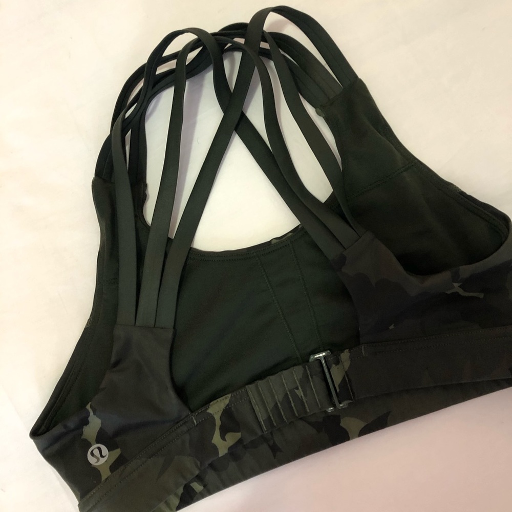 Lululemon camouflage print sports bra